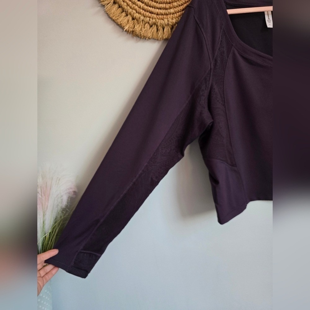 Athleta New Shanti Lace Deep Crocus Violet Purple Long Sleeve Active Top SZ 3X - Picture 6 of 11